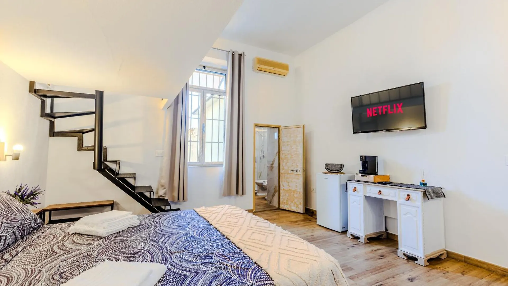 Penzion Hotel La Casa Dell Artigiano Olbia
